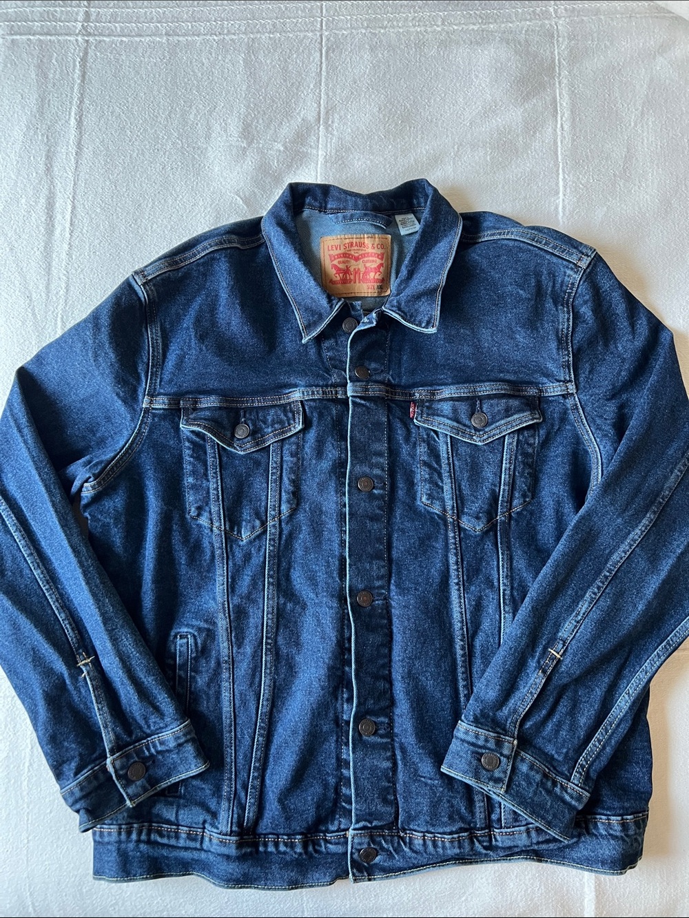 Levi's Indigo Blue Denim Trucker Jacket - Picture 1 of 13